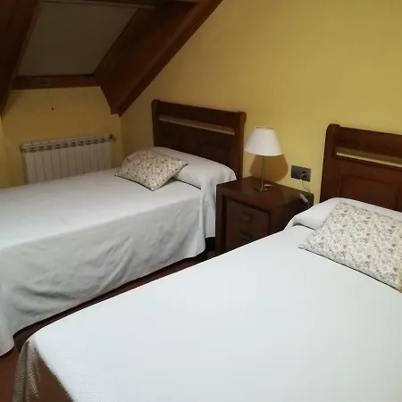 招待所 Casa Bravo 3*